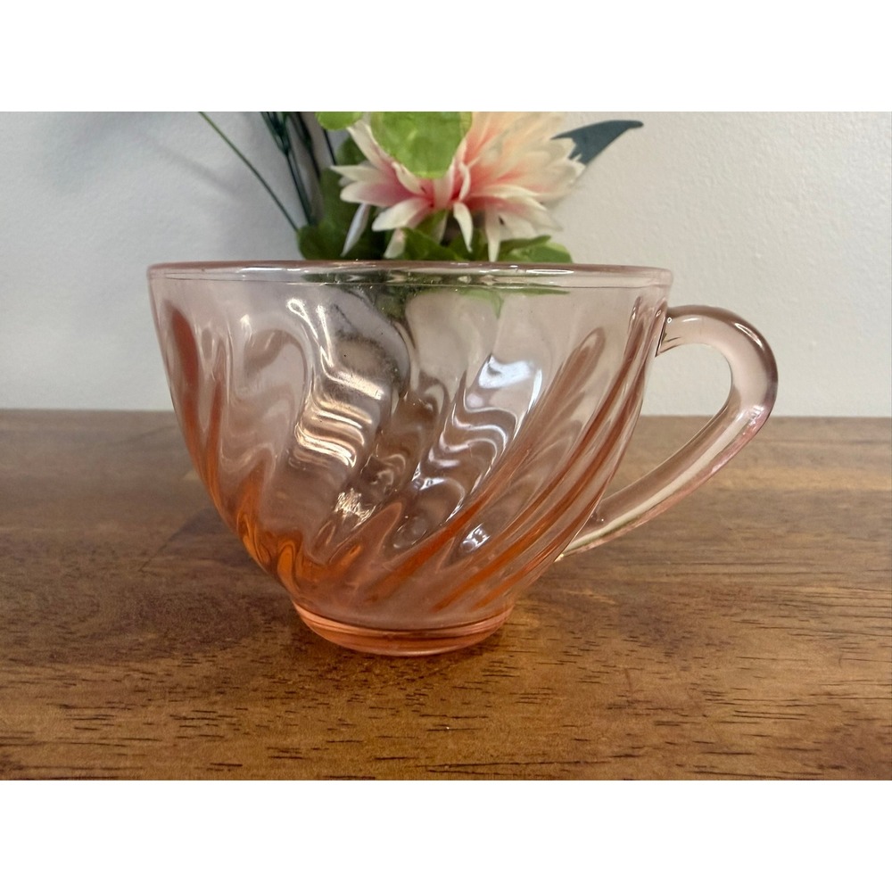Vintage Arcopal France Pink Swirl Glass Cup Replacement Teacup Depression Style